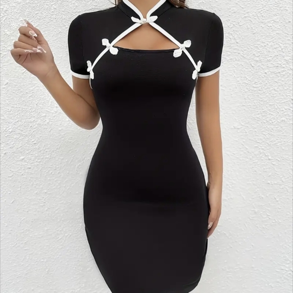 Black bodycon dress - Picture 2 of 3